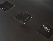 ワンポイントにセラミック(※画像は幅120 ㎝ダイニングテーブル　WODB 色)