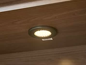 コレクションが映えるLED 照明