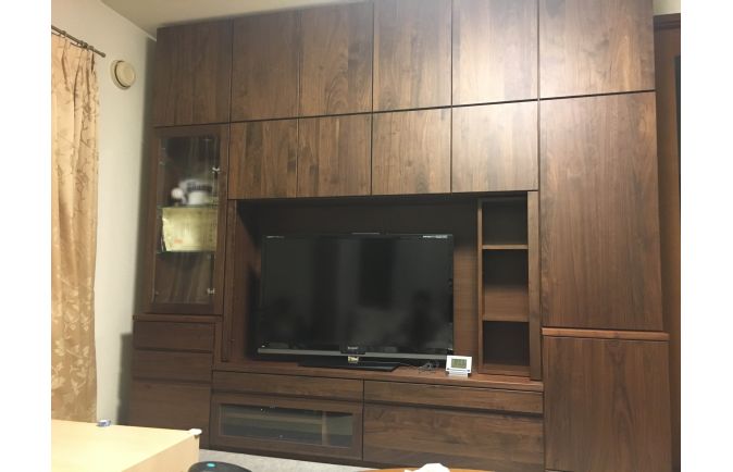 岡崎市K.K様の壁面収納型テレビボードの設置例(いよた家具)