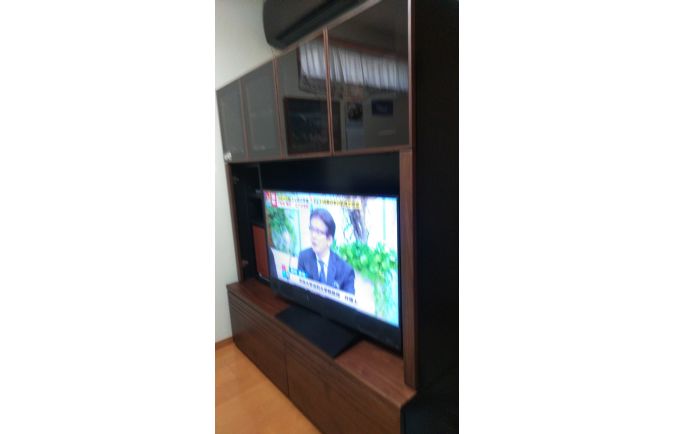 練馬区K.O様の無垢テレビボード設置事例