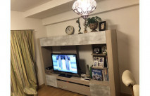オシャレな照明と大川家具のテレビボード(近新)