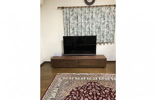 堺市N.K様の無垢テレビボードと高級な絨毯(オーキタ家具)