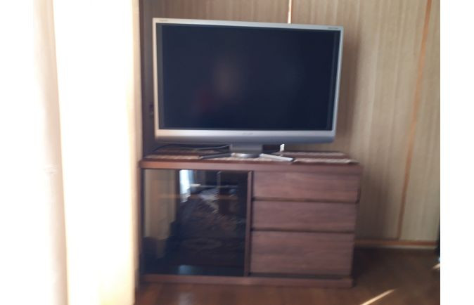 テレビを設置した大竹市O.H様の天然木サイドボード(太陽家具岩国店)
