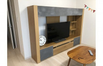 大川家具の収納付きテレビボードと無垢のリビングテーブル