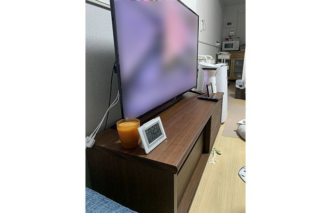 ドッグカメラFurboが設置された渋谷区K.S様のテレビボード