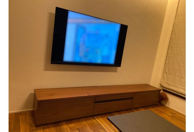 静岡市Y.H様のテレビボードと壁掛けテレビ